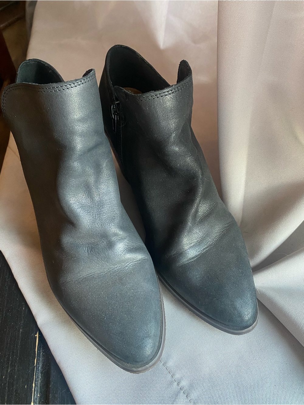 Lucky Brand Black Leather Pointed-Toe Ankle Booties